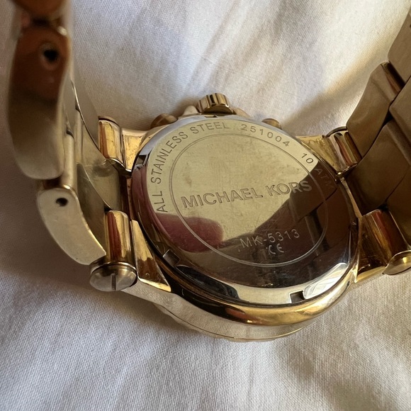 Michael kors watch - Picture 2 of 3